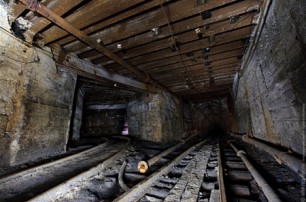 В Донецкой области под завалом погибли два шахтера