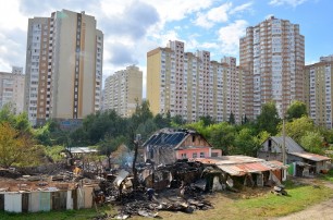 В пожаре на Позняках в Киеве выжил Летящий демон