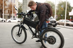 Харьковчанин сделал себе электромопед