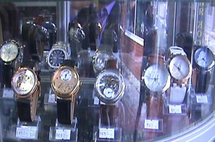 В Крыму изъяты подделки швейцарских часов на 130 тысяч