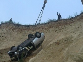 В Десне утонул автомобиль с шестью пассажирами