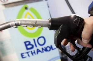 Уже через год в отечественный бензин будут добавлять 5% биоэтанола