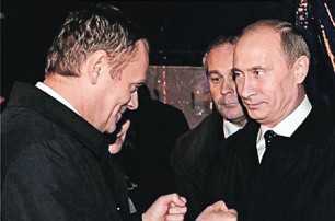 Путин и Туск улыбались после гибели Качиньского