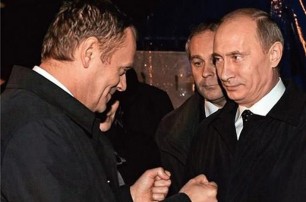 Опубликовано фото, на котором Путин улыбается после гибели президента Польши
