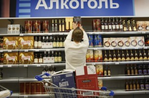 Киевсовет намерен запретить ночную продажу алкоголя в Киеве