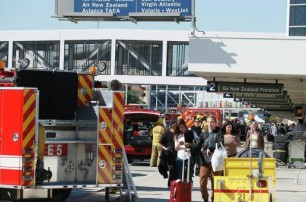 В аэропорту Лос-Анджелеса одиночка расстрелял семь человек