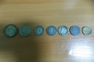Россиянин пытался вывезти коллекцию имперских монет