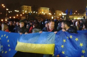 Яценюк: выйдем на Майдан после решения по палаточному городку