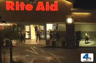 В Калифорнии застрелился забарикадировавшийся в магазине мужчина