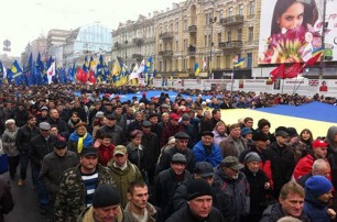 В Киеве протестующие вошли в городскую администрацию
