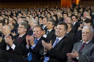 Состоялась встреча Януковича и трех предыдущих президентов Украины