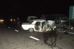 Во Львовской области «Волга» столкнулась с микроавтобусом: двое погибших