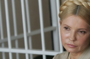 Тимошенко просит отпустить ее на прогулку по Харькову