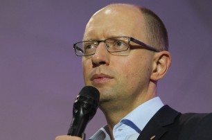 Яценюк: в первом туре президентских выборов примут участие все три лидера оппозиции