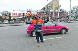 Самый позитивный парковщик Киева работает на Печерске