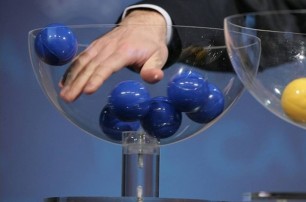 Сборная Украины по футболу будет во второй корзине на жеребьевке Евро-2016
