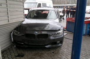 В Днепропетровске авто раздавило 10 человек на остановке