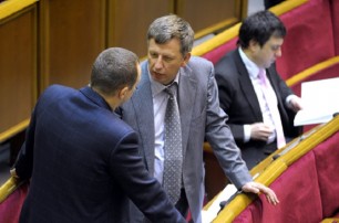 Из-за лишения Власенко мандата глава комитета ВР сложил полномочия