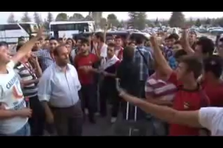 В Турции Милевского встретили восторженные фанаты «Газиантепспора» 