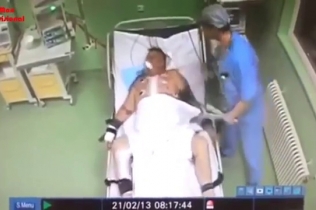 В России врач избил больного после операции