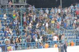 Болельщики «Черноморца» устроили массовую драку во время игры с «Севастополем»