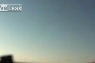 В рекламе "Мотор Сичи" вертолет летит после попадания сирийской ракеты