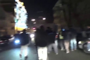 Опубликовано видео, как депутат Ярема бьет милиционера