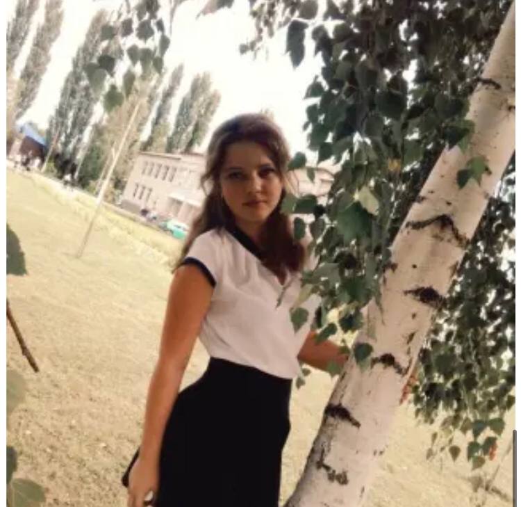 В результате аварии погибла 16-летняя Таня Рощенко
