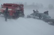 Непогода в Украине: 600 авто — в снежном плену, 500 населенных пунктов - без света