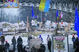 Какие необычные сооружения появлялись на Евромайдане за время митингов