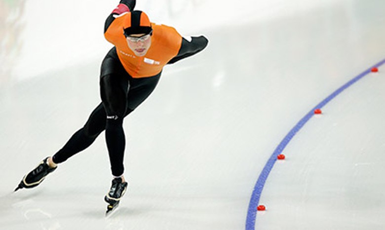 Конькобежец Свен Крамер установил олимпийский рекорд