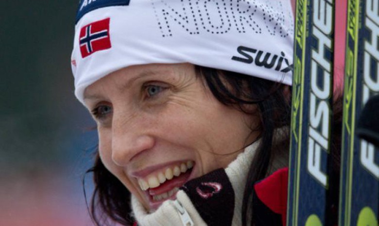 Норвежская лыжница выиграла золото в скиатлоне на Олимпиаде в Сочи