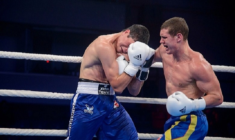 «Украинские атаманы» потерпели первое поражение во Всемирной серии бокса