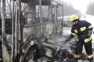 В Тернопольской области загорелся автобус с пассажирами