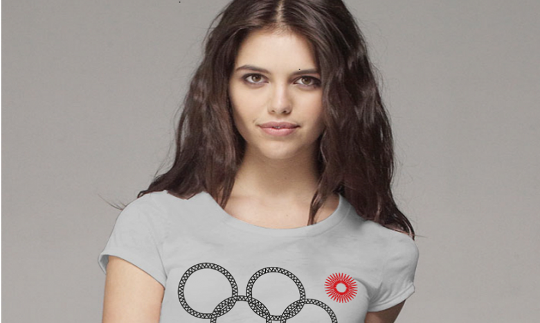 Дизайнеры выпустили футболки к Олимпиаде с нераскрывшимся кольцом
