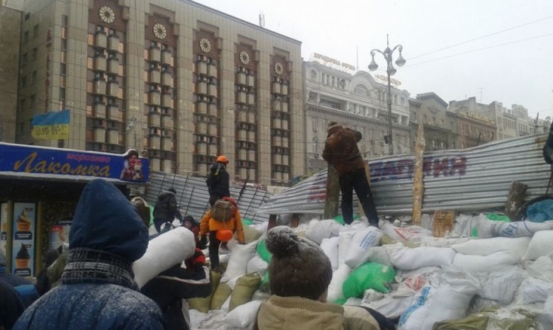 Радикальные группы Майдана дискредитируют протестное движение — Кристиан Форстнер