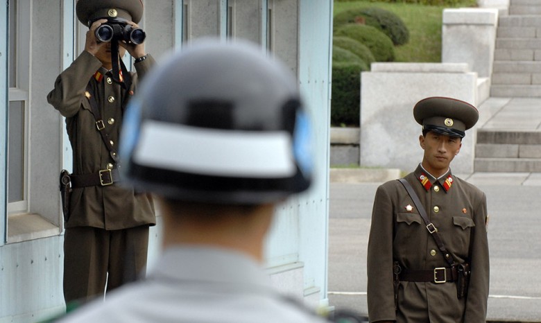 КНДР и Южная Корея начали прямые переговоры