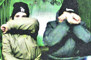 Дети бегут на Майдан: подросткам на барикадах интереснее, чем в школе или дома