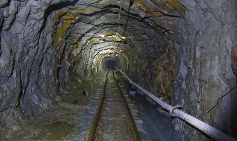 В Донецкой области в шахте погибло два горняка