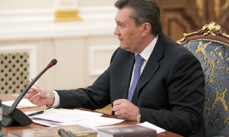 Янукович обратился к народу: "Еще не поздно остановить конфликт"
