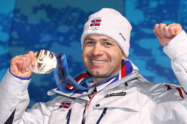 Уле Эйнар Бьорндален стал самым титулованным спортсменом в истории зимних Олимпиад