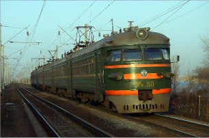Следующие в Киев из западных областей поезда задерживают