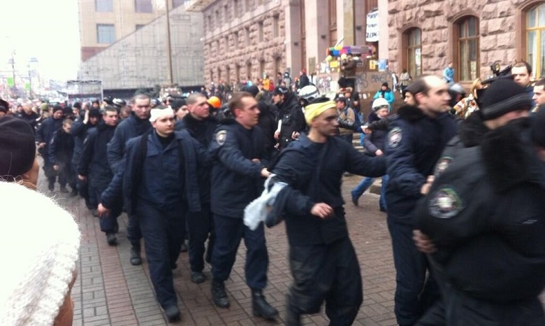 Беспорядки и столкновения в Киеве и Украине 20 февраля