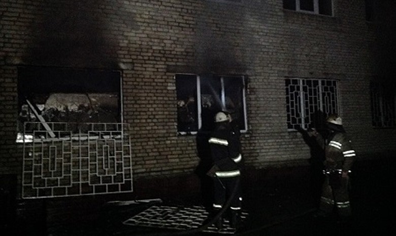 Два "беркутовца" найдены мертвыми после пожара в казарме львовского спецподразделения