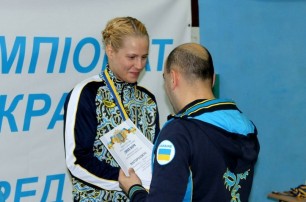 Блондинка из Одессы выиграла чемпионат Украины по боксу