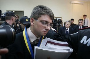 Люди, судившие Тимошенко, работают в обычном режиме