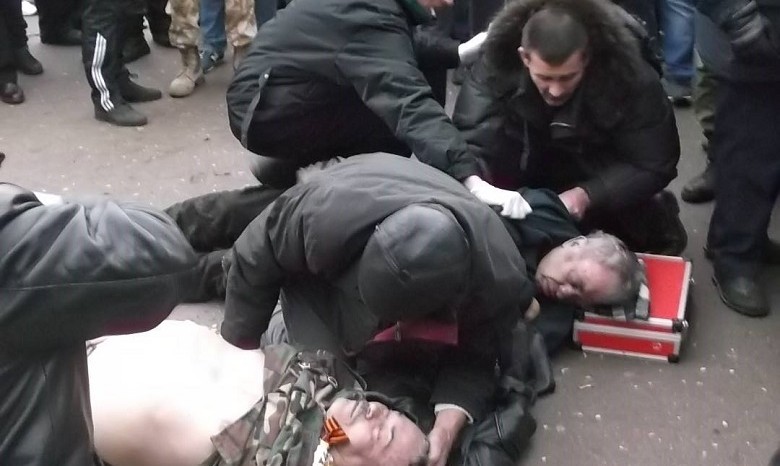 30 человек в Крыму пострадали на митинге за целостность Украины