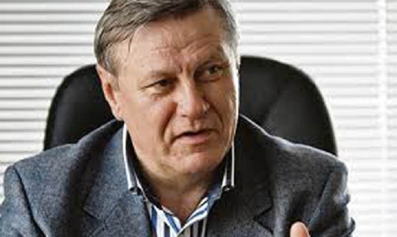 Захватчики крымского парламента действуют профессионально – Генерал-лейтенант СБУ