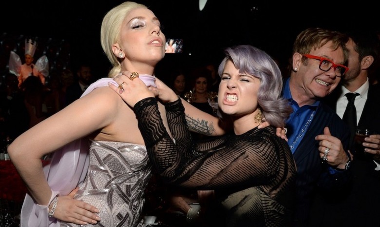 Леди Гага и Келли Осборн помирились на вечеринке у Элтона Джона
