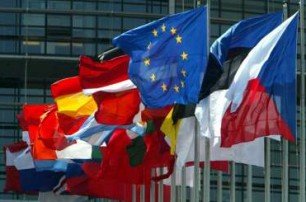 Совет ЕС одобрил подписание политической части ассоциации с Украиной